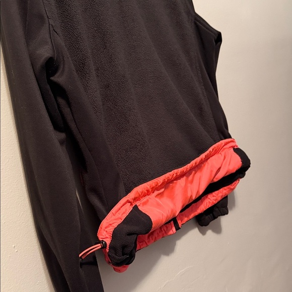 New Balance Black and Red Fleece Jacket - Picture 9 of 9